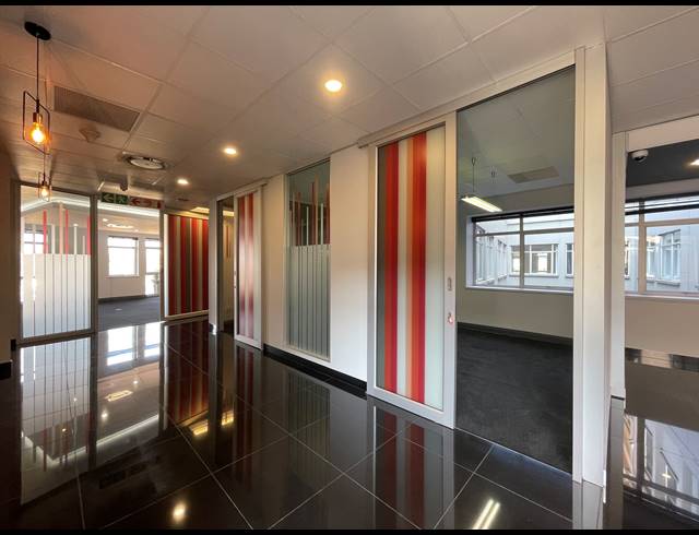 421M² OFFICE TO LET IN SANDTON CENTRAL